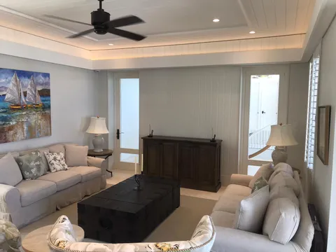 Private Residences gallery photo 2