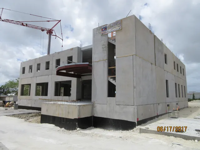 Republic Bank Building gallery photo 3