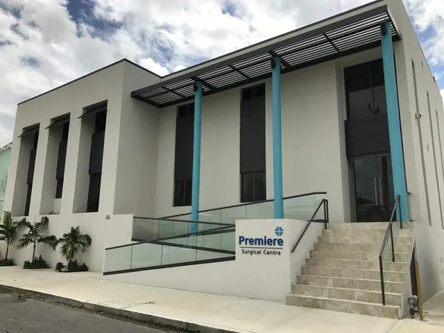 Premiere Surgical Centre gallery photo 3